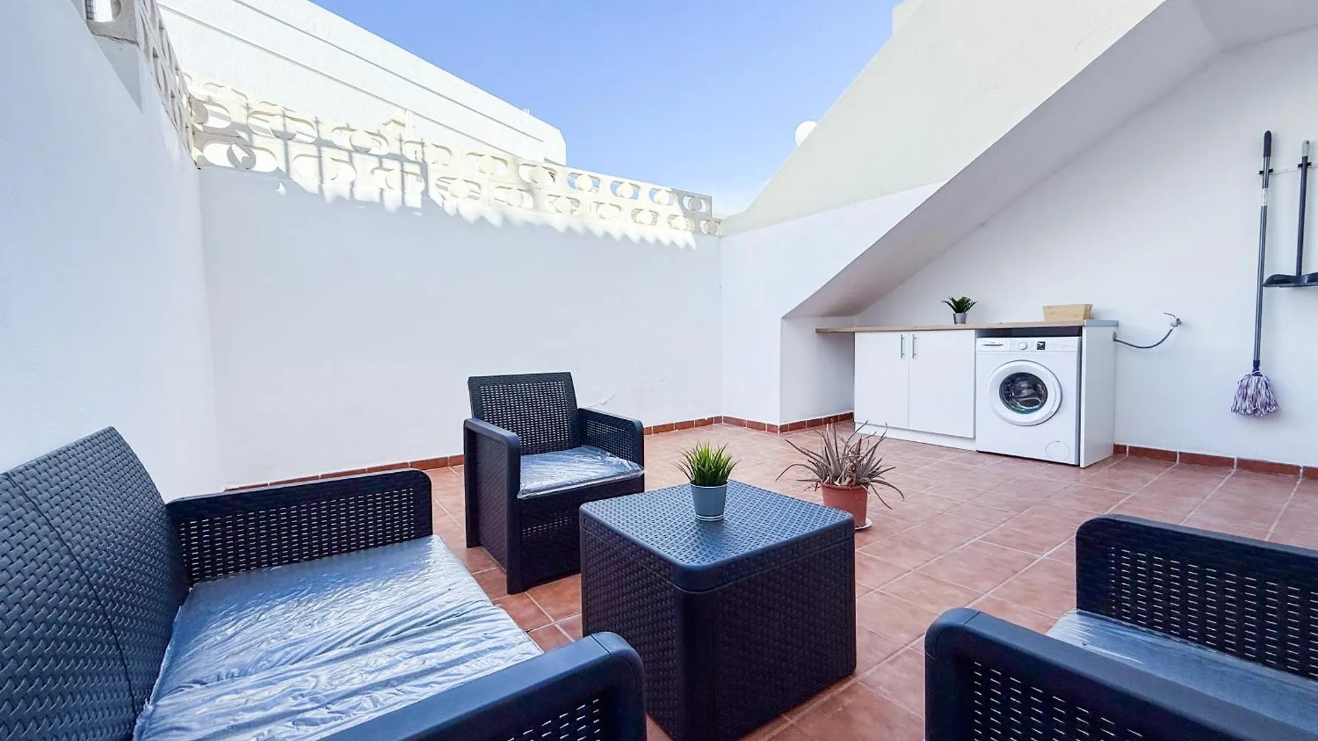 Las Rosas Home Лос Кристианос